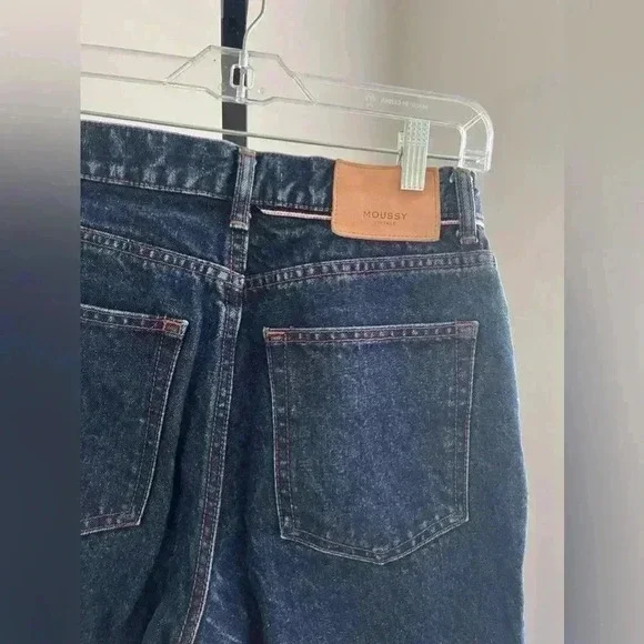 Moussy Vintage Jeans NWT size 25 - Picture 2 of 4